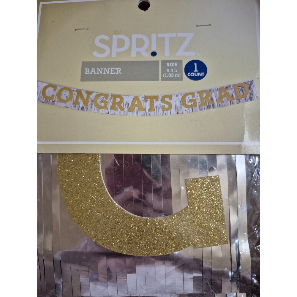 Congrats Grad 6ft Silver Fringe w/ Gold Letters Banner (Y831-34/Y854-59/36)